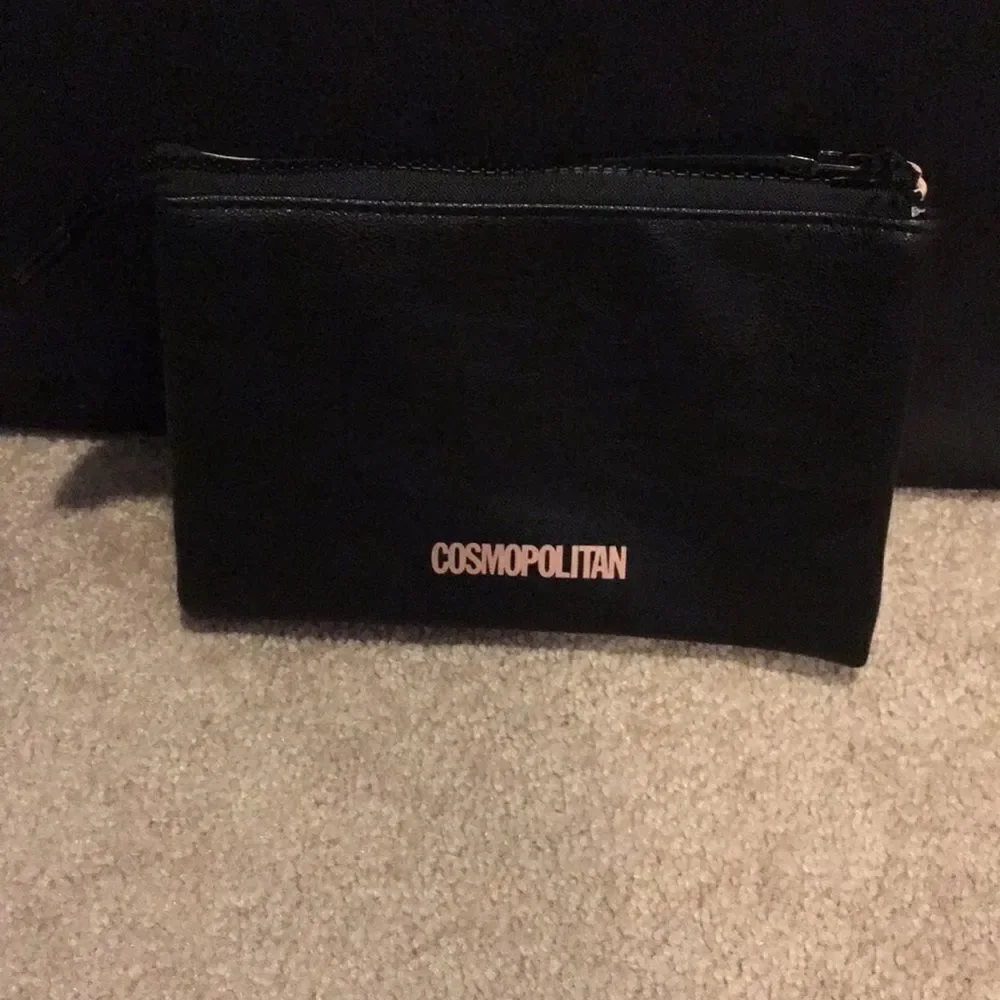 Cosmopolitan Three Compartment Makeup Bag with Zipper